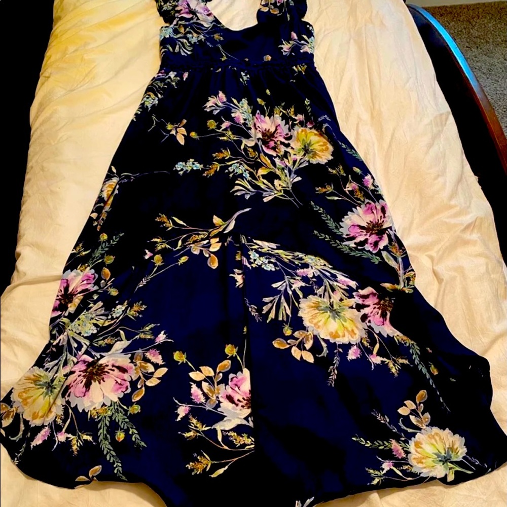 Hi-Lo backless dress
